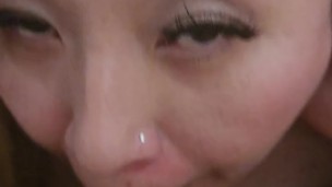 Asian Hotwife Safada Delícia Gozada na Boca