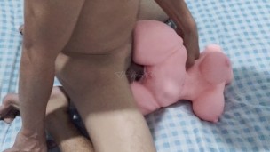 Explodindo de prazer: minha nova sex doll virgem até gozar