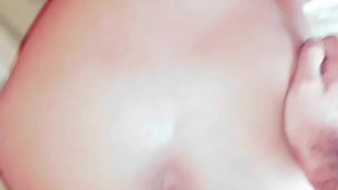 Garota Sri Lanka leva um Anal intenso pela primeira vez