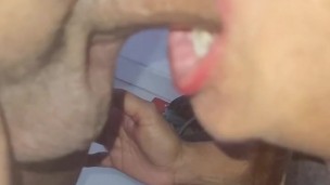 Morena amadora submissa se abre para o prazer