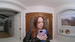 Detetive Ex-GF Summer Hart Pronta Para Interrogatório Intenso